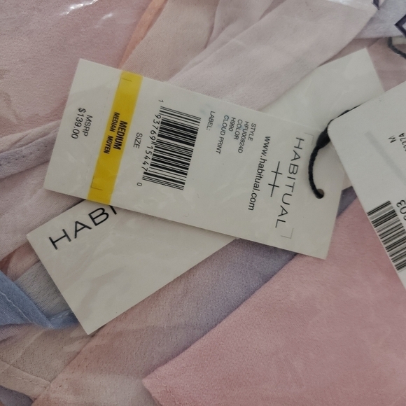 Habitual Daphne watercolor dress medium - Picture 12 of 12